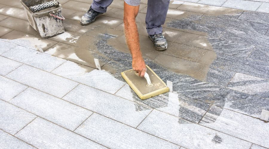 Expert flood damage restoration services in Lares, PR